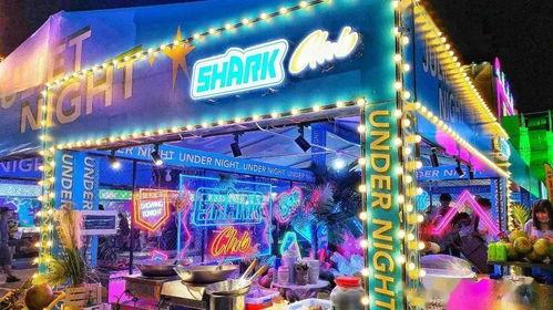 云南网红夜市美食,探寻网红小吃，品味民族风味