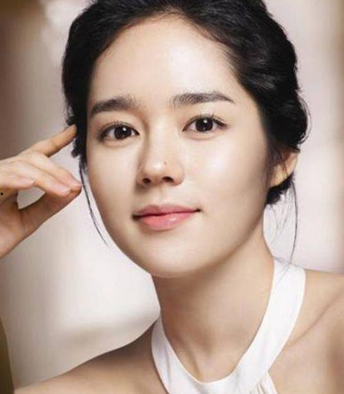 女明星漂亮的鼻子,探寻女明星的精致鼻韵美学