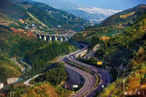 奉节后山网红直播基地,打造山城新地标，引领直播经济新潮流”