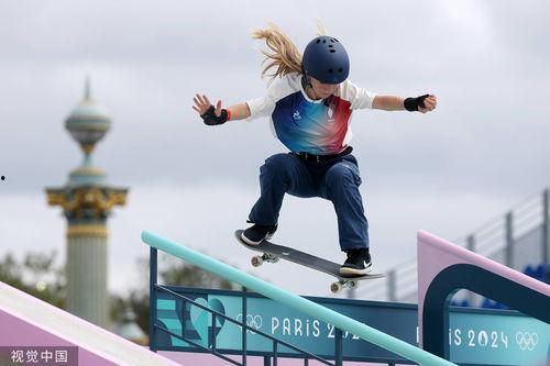 网红滑板运动员图片,网红运动员的街头魅力瞬间