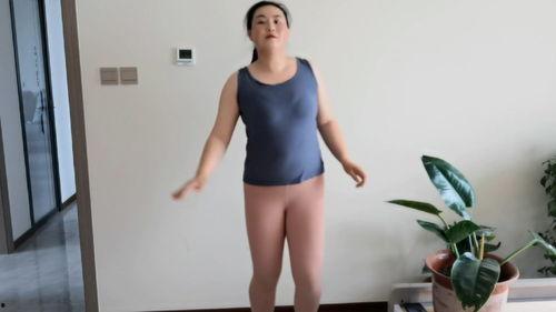 本草纲目健身操女明星,本草纲目健身操引领女明星塑形潮流